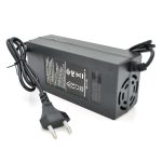 Зарядний пристрій Jinyi для акумуляторів LiFePO4 12V(14,6V),4S,2A,штекер 5,5,з індикацією,BOX